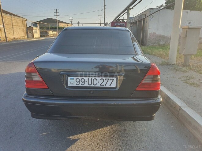 Mercedes C 200 1995, 555,000 km - 2.0 l - Bakı
