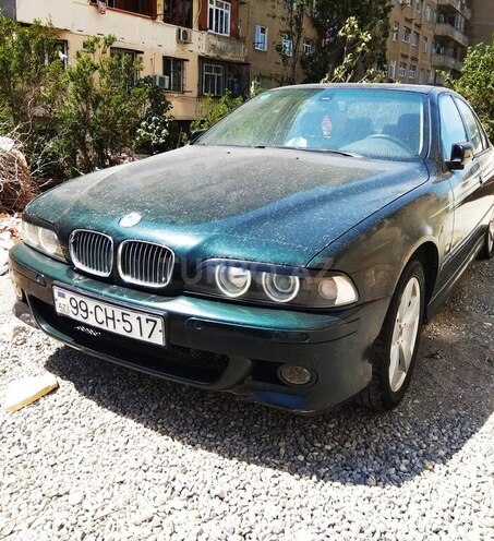 BMW 520 2001, 310,000 km - 2.2 л - Bakı