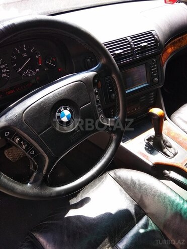 BMW 520 2001, 310,000 km - 2.2 л - Bakı