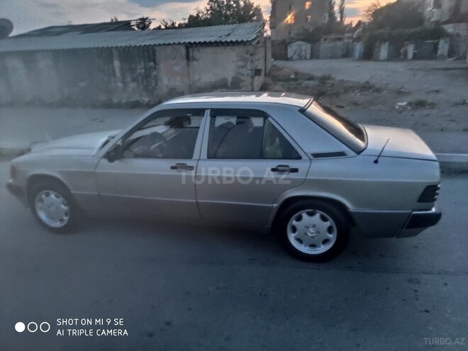 Mercedes 190 1991, 217,000 km - 1.8 л - Bakı