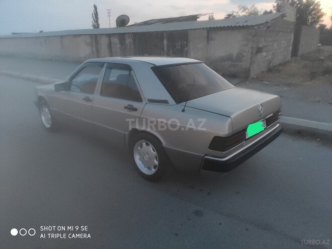 Mercedes 190 1991, 217,000 km - 1.8 л - Bakı