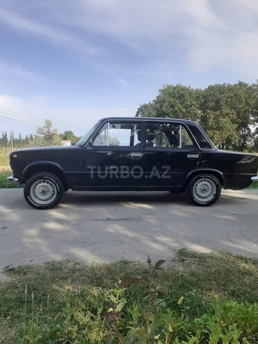 LADA (VAZ) 21011 1975, 237,000 km - 1.5 l - Xaçmaz