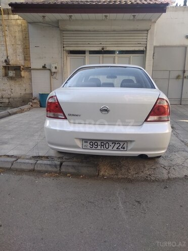 Nissan Sunny 2011, 230,000 km - 1.6 l - Bakı