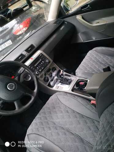 Volkswagen Passat 2005, 212,000 km - 2.0 l - Bakı