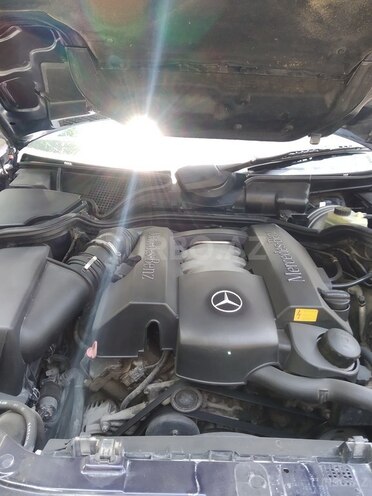 Mercedes E 240 1999, 295,000 km - 2.4 л - Bakı