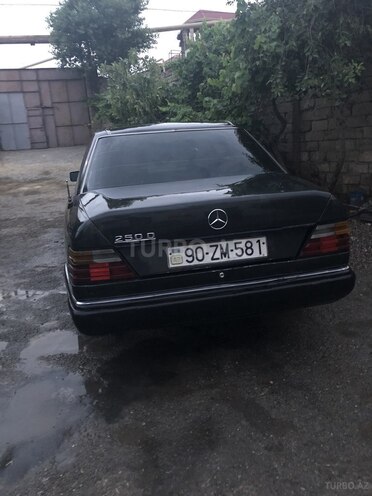 Mercedes E 250 1993, 602,000 km - 2.5 l - Bakı