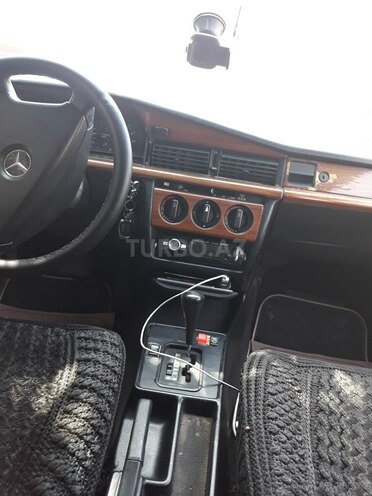 Mercedes 190 1991, 325,000 km - 1.8 l - Bakı