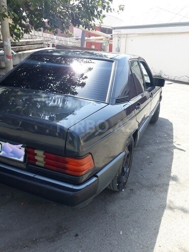 Mercedes 190 1991, 325,000 km - 1.8 l - Bakı