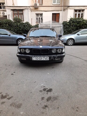 BMW 740 1992, 320,000 km - 4.0 l - Sumqayıt