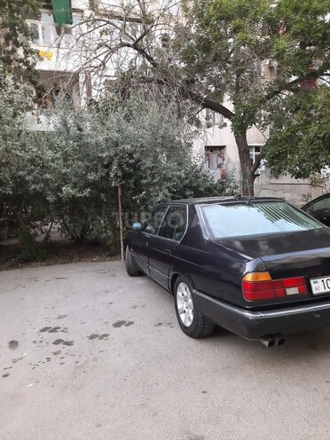 BMW 740 1992, 320,000 km - 4.0 l - Sumqayıt