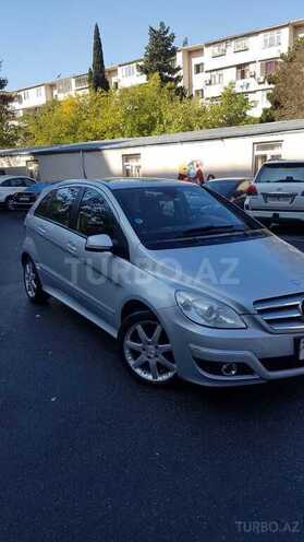 Mercedes B 180 2009, 195,000 km - 1.8 l - Bakı