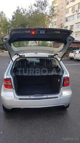 Mercedes B 180 2009, 195,000 km - 1.8 l - Bakı