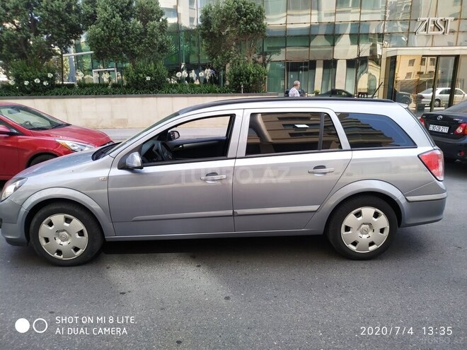 Opel Astra 2006, 345,000 km - 2.0 л - Bakı