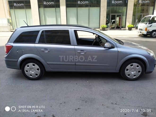 Opel Astra 2006, 345,000 km - 2.0 л - Bakı