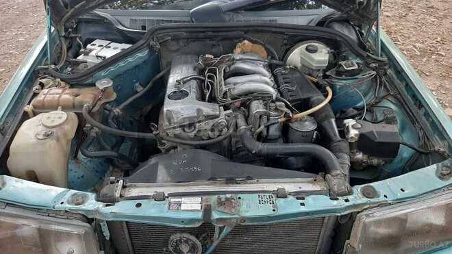 Mercedes 190 1990, 513,689 km - 2.0 l - Astara