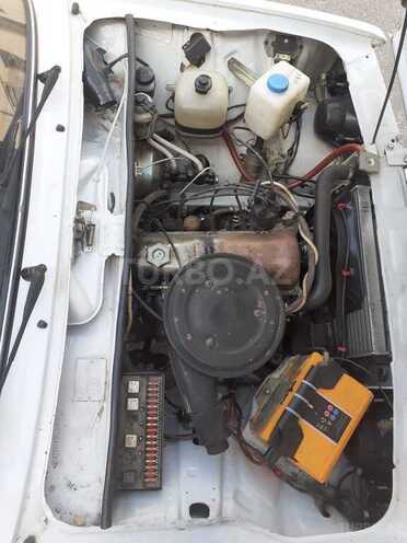 LADA (VAZ) 2107 2006, 70,000 km - 1.6 л - Quba