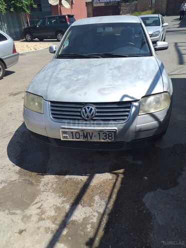 Volkswagen Passat 2001, 258,283 km - 2.0 л - Bakı