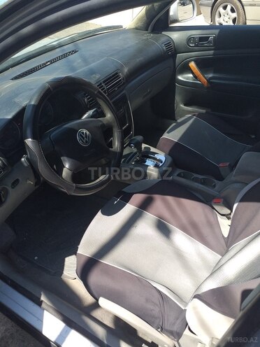 Volkswagen Passat 2001, 258,283 km - 2.0 л - Bakı