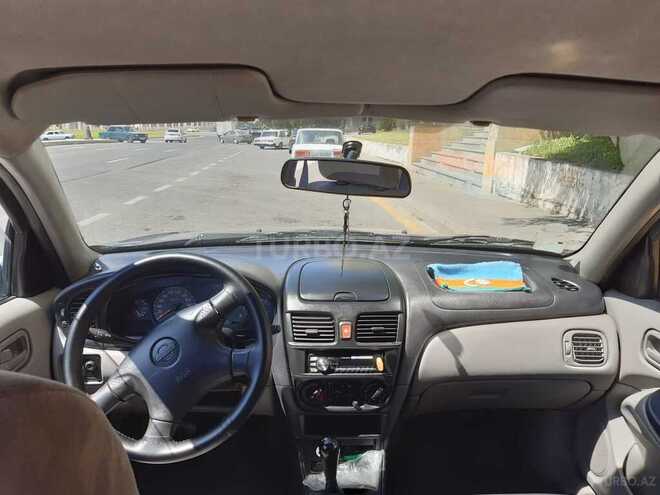 Nissan Sunny 2002, 242,000 km - 1.6 l - Bakı