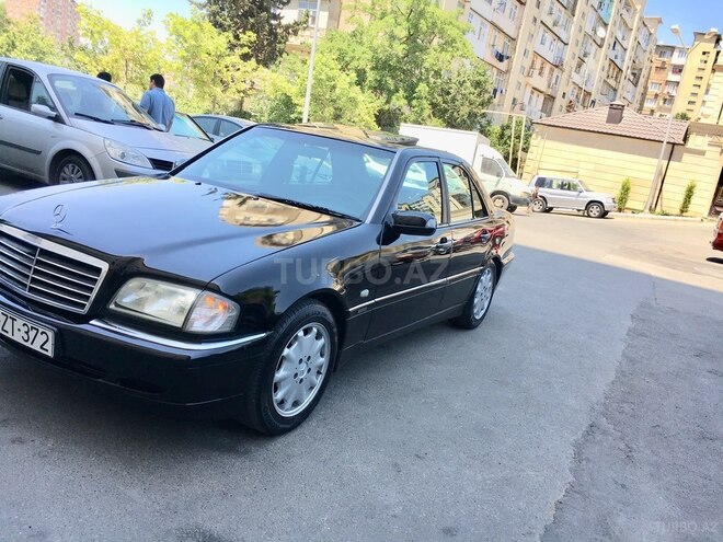 Mercedes C 220 1997, 354,761 km - 2.2 l - Bakı
