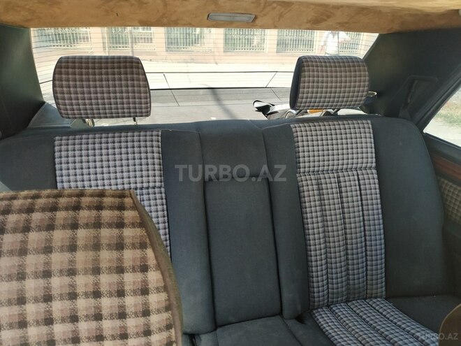 Mercedes E 200 1994, 352,000 km - 2.0 l - Bakı