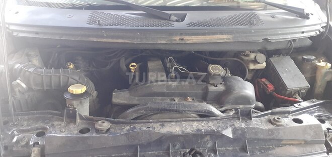 Ford Transit 2000, 250,000 km - 2.5 l - Füzuli