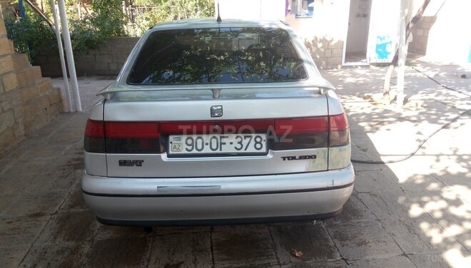 SEAT Toledo 1999, 380,000 km - 1.6 l - Şamaxı