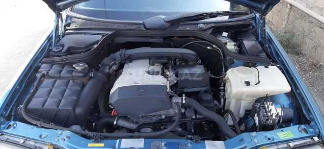 Mercedes C 200 1997, 260,000 km - 2.0 л - Bakı