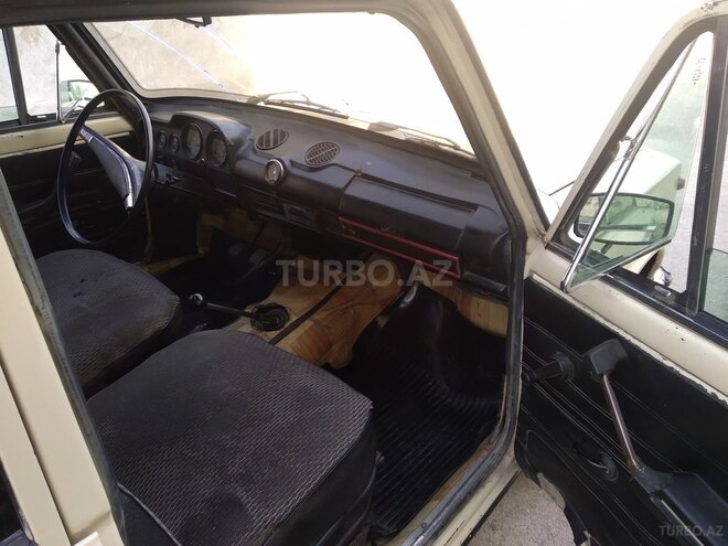 LADA (VAZ) 21011 1975, 285,460 km - 1.3 л - Ucar