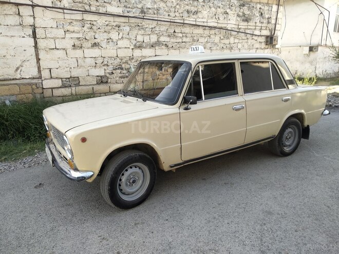 LADA (VAZ) 21011 1975, 285,460 km - 1.3 л - Ucar