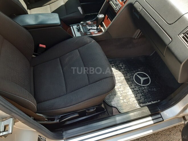 Mercedes C 180 1998, 210,000 km - 1.8 l - Gəncə