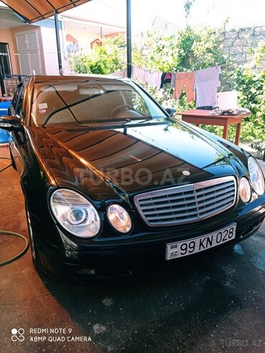 Mercedes E 220 2002, 245,799 km - 2.2 l - Bakı