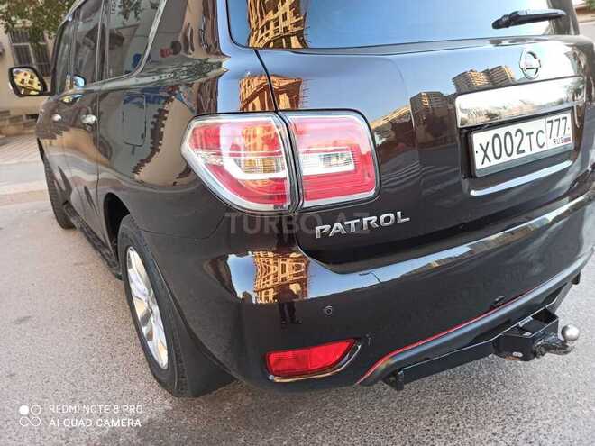 Nissan Patrol 2011, 180,000 km - 5.6 l - Bakı