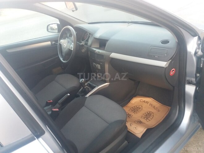 Opel Astra 2006, 100,000 km - 1.4 l - Bakı