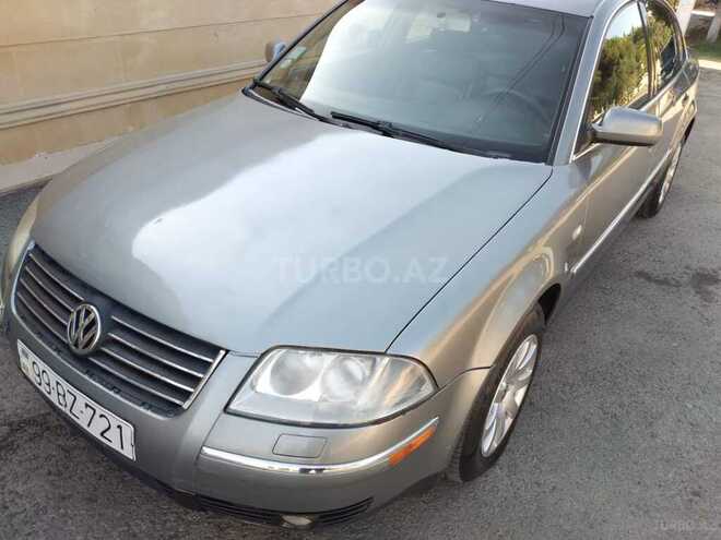 Volkswagen Passat 2003, 250,000 km - 1.8 l - Salyan