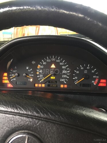 Mercedes C 200 2000, 254,000 km - 2.0 l - Şirvan