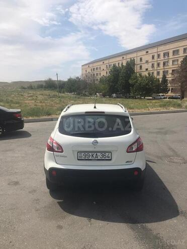 Nissan Qashqai 2012, 156,729 km - 2.0 l - Naftalan