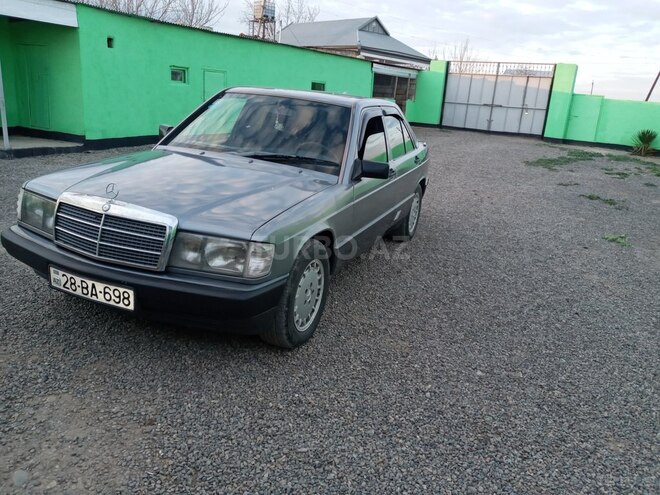 Mercedes 190 1990, 258,000 km - 2.0 л - Beyləqan