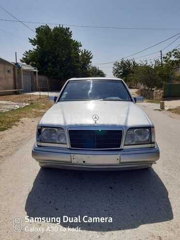 Mercedes E 200 1993, 450,000 km - 2.0 л - Bakı