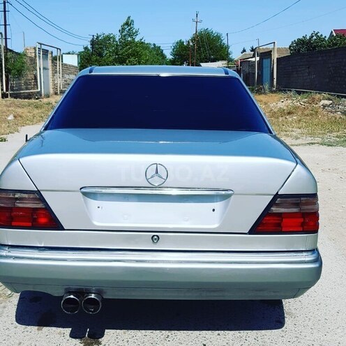 Mercedes E 200 1993, 450,000 km - 2.0 л - Bakı