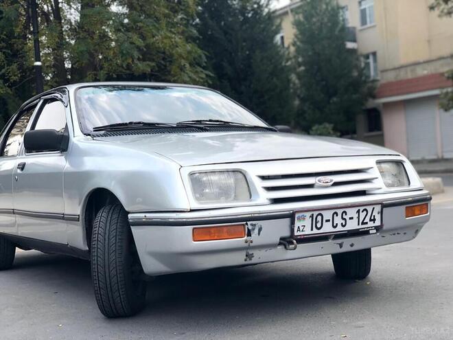 Ford Sierra 1983, 400,000 km - 2.0 l - Mingəçevir