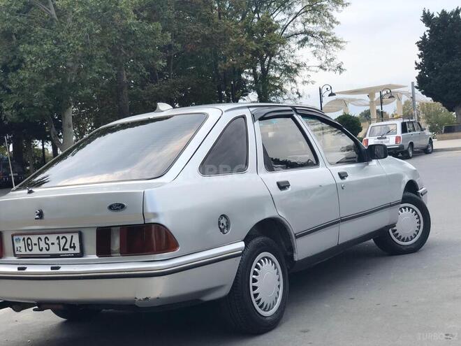 Ford Sierra 1983, 400,000 km - 2.0 l - Mingəçevir