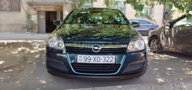 Opel Astra 2006, 195,000 km - 1.4 л - Bakı