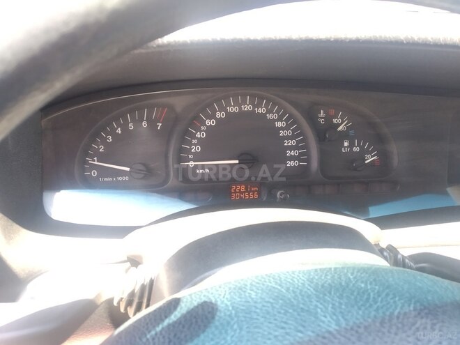 Opel Vectra 1997, 304,000 km - 2.0 л - Şirvan