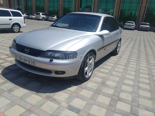 Opel Vectra 1997, 304,000 km - 2.0 л - Şirvan