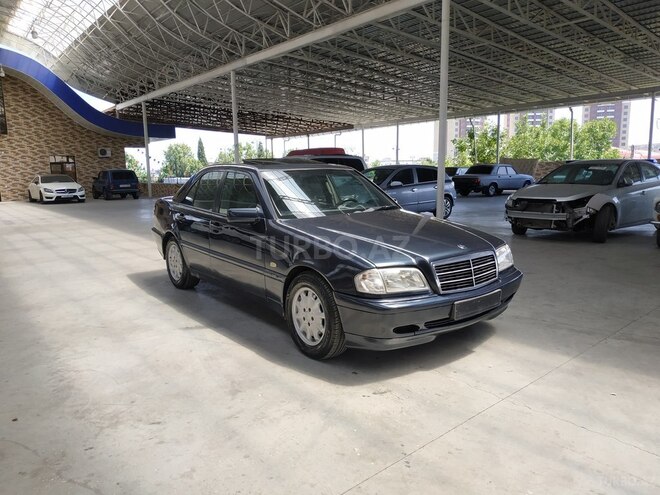Mercedes C 200 1999, 265,000 km - 2.0 l - Gəncə