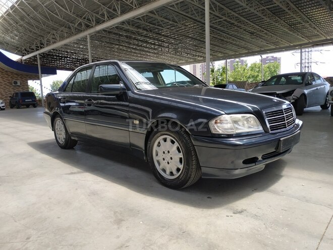 Mercedes C 200 1999, 265,000 km - 2.0 l - Gəncə