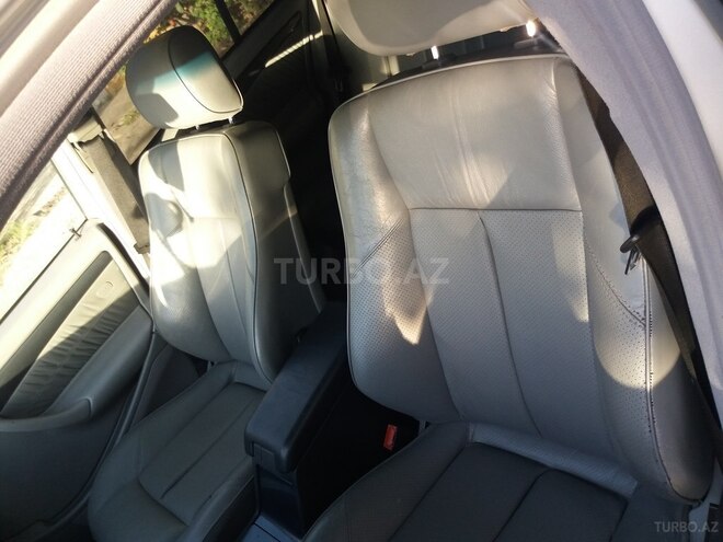 Mercedes C 230 2000, 283,569 km - 2.3 л - Salyan