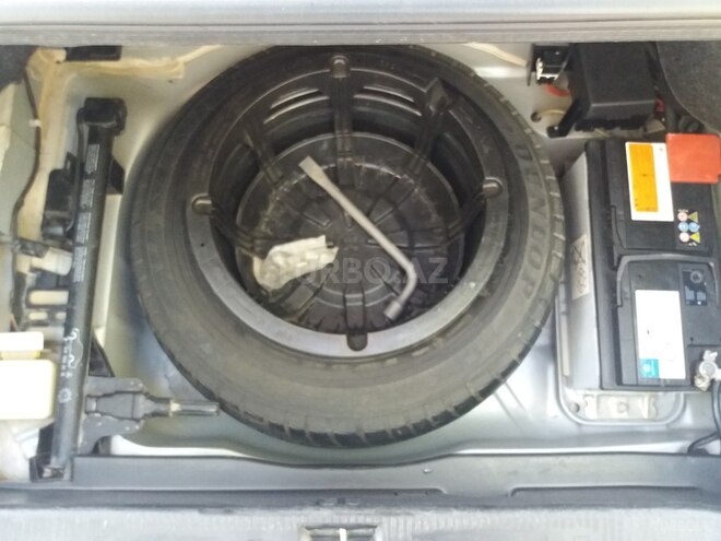 Mercedes C 230 2000, 283,569 km - 2.3 л - Salyan