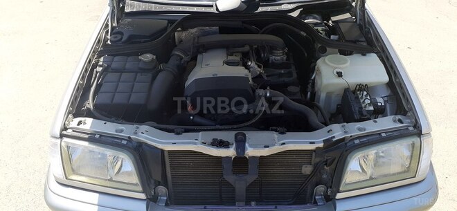 Mercedes C 180 2000, 275,947 km - 1.8 l - Bakı